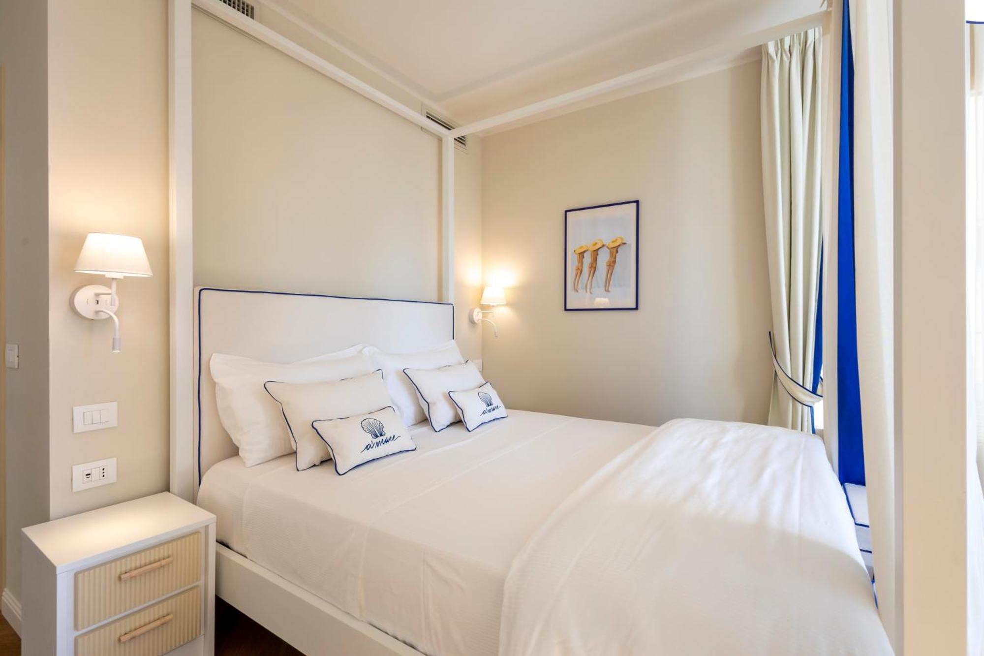 A'Mare Boutique Hotel & Spa Pietra Ligure Exterior photo